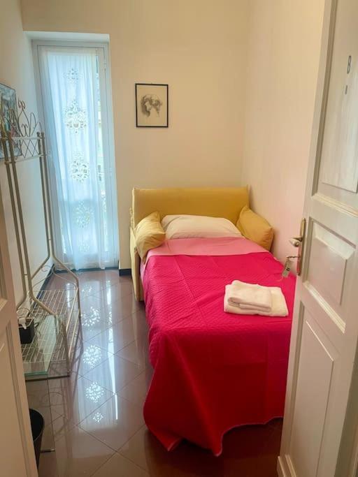 Apartment Sweet 3b